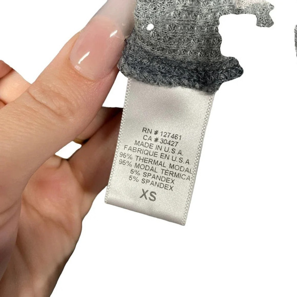 Wildfox Star Print Thermal Henley Long Sleeve Top Gray Size XS - Picture 7 of 8